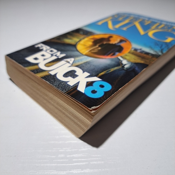 Stephen King  'From a Buick 8' Paperback Novel Book - Picture 3 of 8